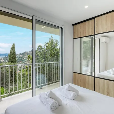 Appartement Renovated 1-bedroom With Sea View And Large Balcony Aiguebelle *