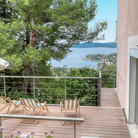 Appartement Renovated 1-bedroom With Sea View And Large Balcony Aiguebelle *