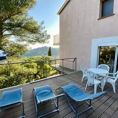 アパート Renovated 1-bedroom With Sea View And Large Balcony Aiguebelle