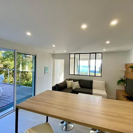 アパート Renovated 1-bedroom With Sea View And Large Balcony Aiguebelle ル・ラヴァンドゥー